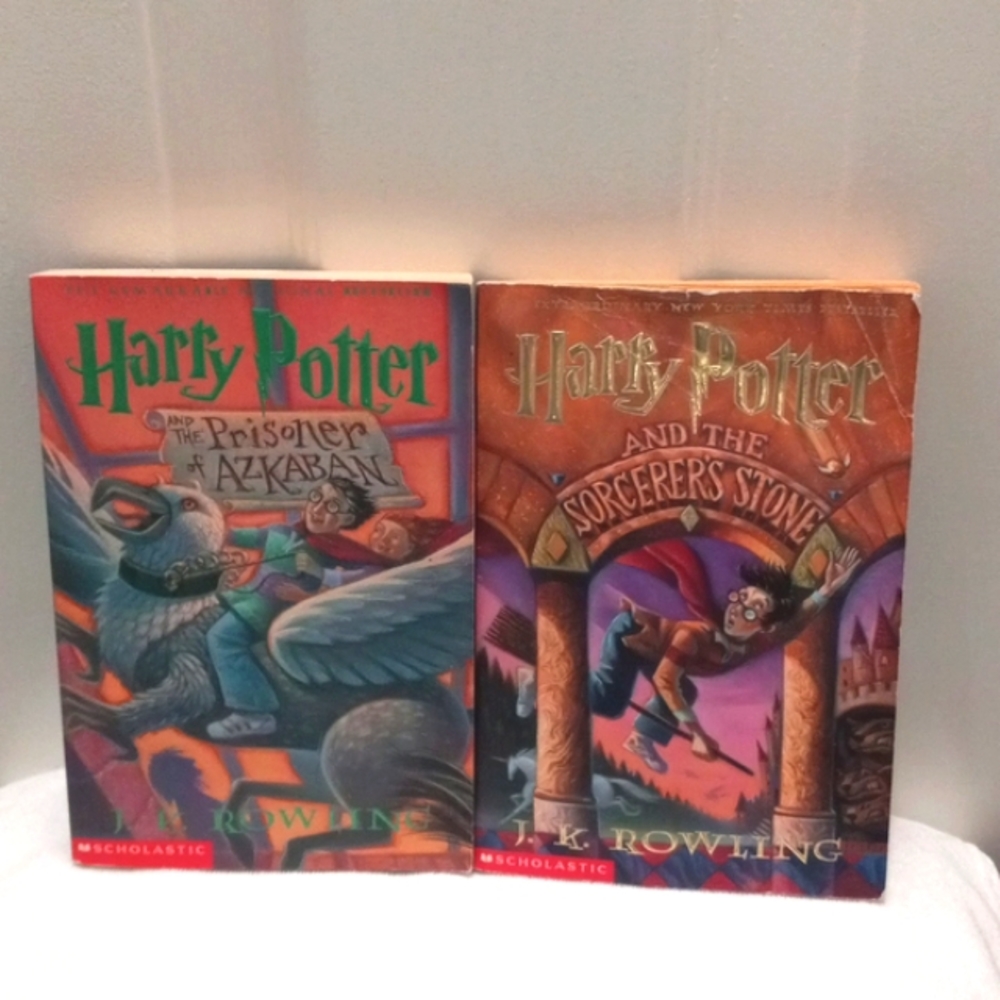Scholastic Harry Potter Books - Red and Green Covers